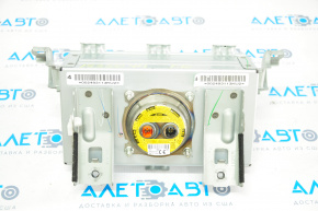 The passenger airbag in the dashboard of the Lexus IS 14-20