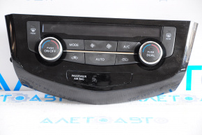 Climate control Nissan Rogue 17-20 auto