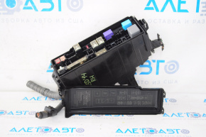 Lexus IS 14-15 right underhood fuse box