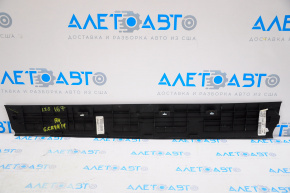 Door sill trim rear right Dodge Grand Caravan 11-20 black, scratches