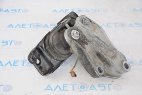 Right engine mount Dodge Grand Caravan 11-20 with bracket