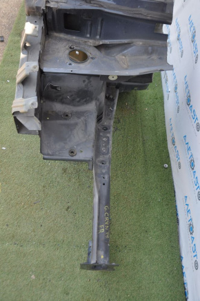Front right quarter Dodge Grand Caravan 11-20 graphite