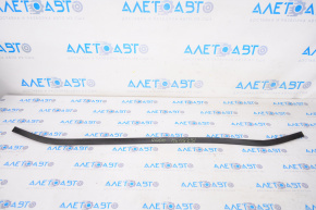 Hood seal on the hood of a Lexus IS 14-20