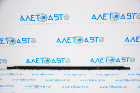 Molding door-glass central rear left VW Atlas 18-24 chrome