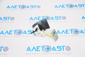 Door hinge lower front right VW Atlas 18-25