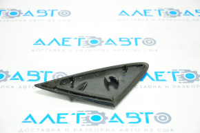 Triangle plug for the front left door of a Lexus ES300h ES350 13-18