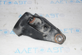 Engine mount bracket right Toyota Highlander 14-19 3.5