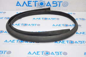 Door seal on the threshold right VW Atlas 18-24