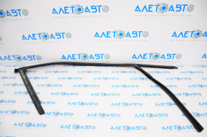 Front left windshield seal for Audi A4 B8 08-16