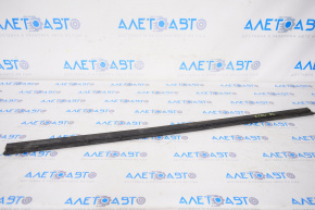 Front left lower door seal Lexus ES300h ES350 13-18