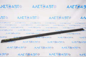 Front right lower door seal Lexus ES300h ES350 13-18