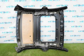 Metal roof of Lincoln MKZ 13-20 under the hatch, sawed off