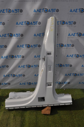 Body pillar center left VW Atlas 18-24