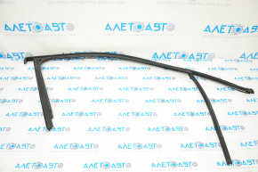 Upper front left door molding VW Tiguan 18-24 with glass seal, chrome