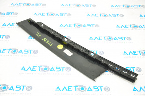 Door trim side front left VW Tiguan 18-20 latch break, scratches