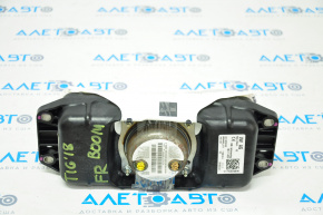Airbag passenger in the dashboard VW Tiguan 18-20 shot