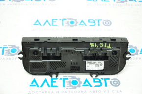 Climate control VW Tiguan 18-21 with heated seats