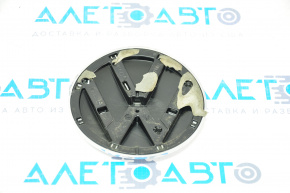 VW emblem trunk door VW Tiguan 18-21
