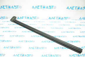 Glass seal front right Ford Mustang mk6 15-23