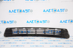 Toyota Camry v50 12-14 usa LE front bumper lower grille