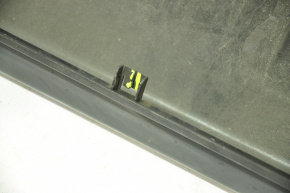 Front right threshold Jeep Patriot 11-17 structure, crack in fasteners