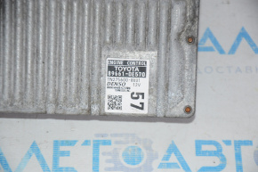 Block ECU engine computer Toyota Highlander 14-16 3.5 FWD plug clogged, mount broken