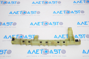Jeep Cherokee KL 14-23 rear left door glass guide