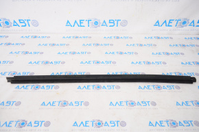Door-glass molding, central front left, Jeep Patriot 11-17 matte