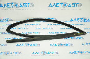 Front left windshield seal for Nissan Rogue 14-20