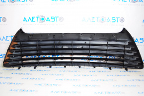 Front Bumper Grille Toyota Camry v55 15-17 usa LE