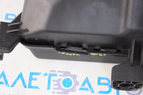 Dodge Dart 13-16 2.4 SXT underhood fuse box, break in fastener