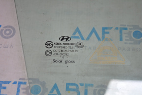 Glass of the front right door Hyundai Elantra UD 11-13