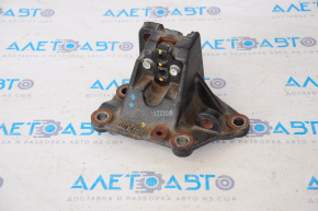 Engine mount bracket left Hyundai Elantra UD 11-16 1.8