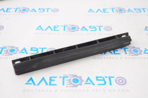 Central hood seal Nissan Rogue 14-20