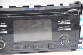 Monitor, display Nissan Altima 13-15 scratches