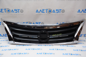 Radiator grill grill Nissan Altima 13-15 prerest without emblem broken corner