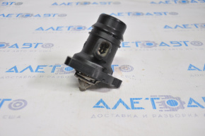 Housing with thermostat Chevrolet Volt 11-15
