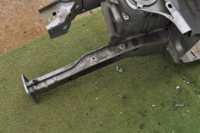 Front right quarter Dodge Dart 13-16 silver, dented threshold