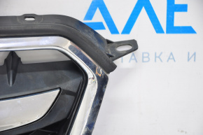 Radiator grill assembly Subaru XV Crosstrek 13-15 with emblem, cracked crepe, scratches