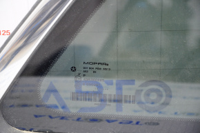 Jeep Grand Cherokee WK2 11-16 rear right window with chrome molding