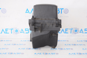 Air filter housing assembly for Jeep Grand Cherokee WK2 11-22 3.6