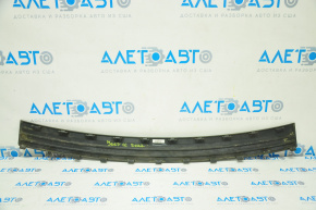Upper rear bumper trim Jeep Grand Cherokee WK2 11-21 broken fasteners
