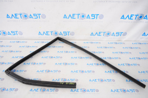 Rear left window seal for Jeep Grand Cherokee WK2 11-22