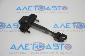 Front left door limiter Fiat 500L 14-19