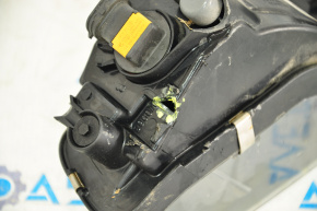 Fog lamp PTF right Honda Accord 13-15 fuel, chrome is worn, fastener is broken, housing is broken