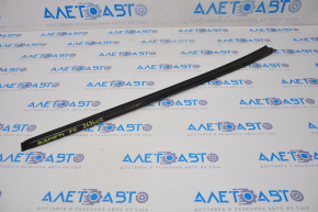 Windshield molding right Nissan Altima 13-18 crack crepe