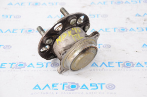 Rear left hub Acura MDX 14-16 pre-restored FWD