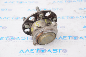 Rear right hub Acura MDX 14-16 pre-restored FWD