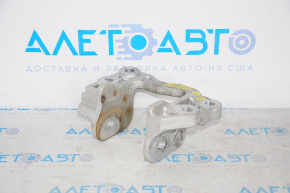 Engine mount bracket left upper Ford Flex 13-19