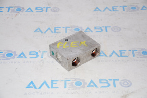 Oil separator for Ford Flex 09-19 internal combustion engines